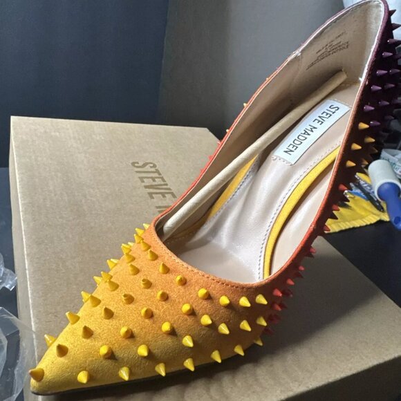 Steve Madden Vala S Pump - Picture 4 of 4